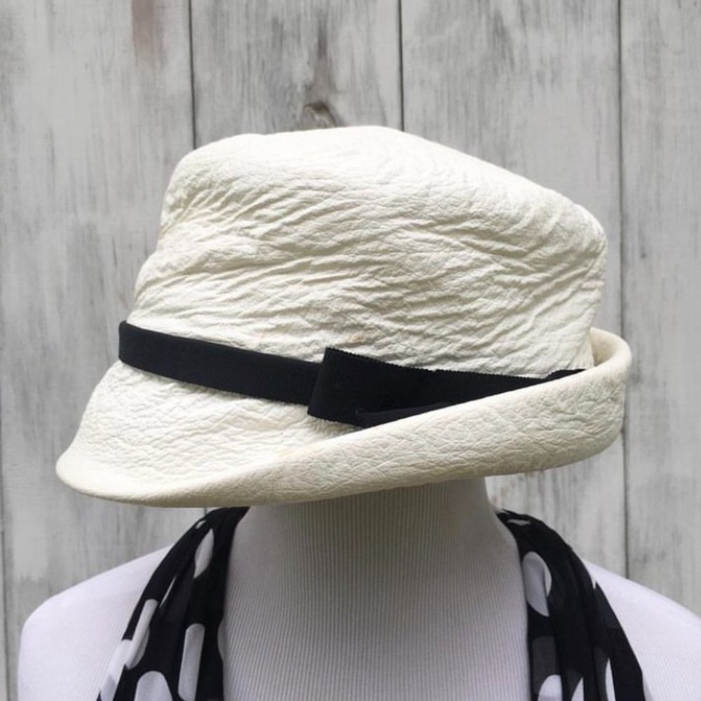 Vintage Madcaps of Paris-New York White Faux Leather Hat